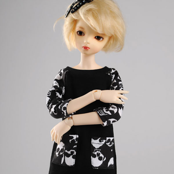 Dollmore Kid MSD Maronnier Tunic Black Skull Print Outfit