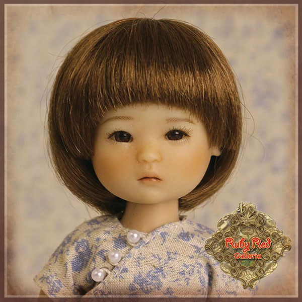 RubyRed Galleria Size 5/6 Ten Ping Brown Bobbed Wig