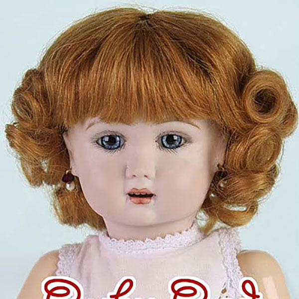 RubyRed Galleria Size 7 Wig Sandy Blonde