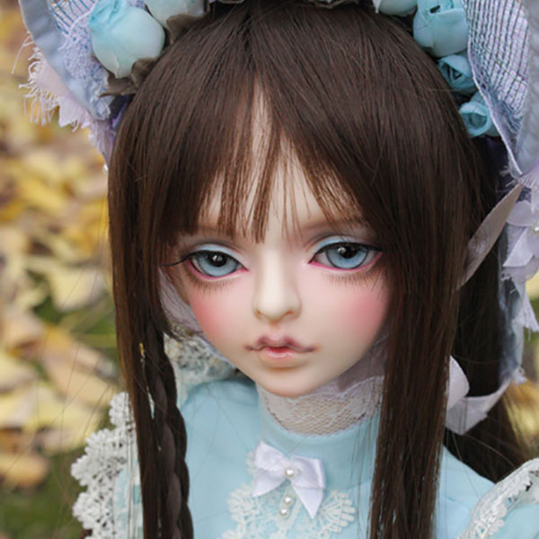 DollLeaves SD Grown Up Amara