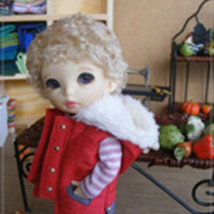 anydoll small quilted red