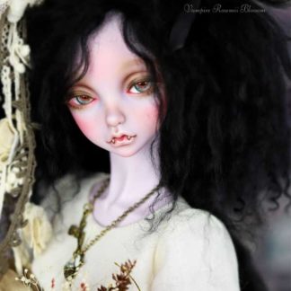 peaks woods vampire mona