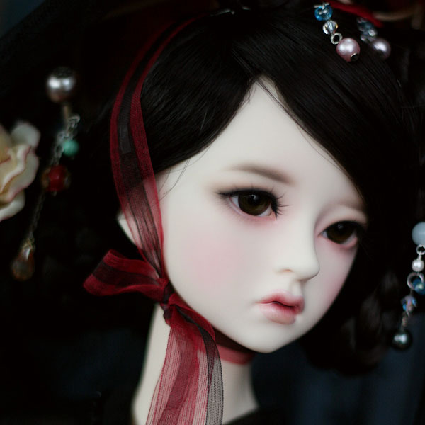 doll little monica
