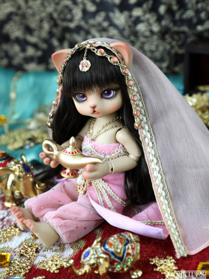 luts zuzu delf aladdin princess