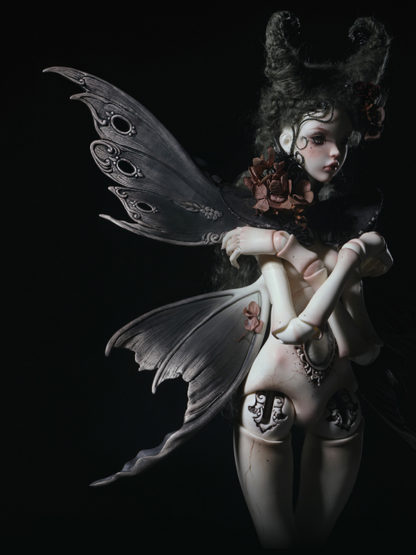 doll chateau laney winged