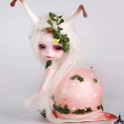 doll chateau event larry