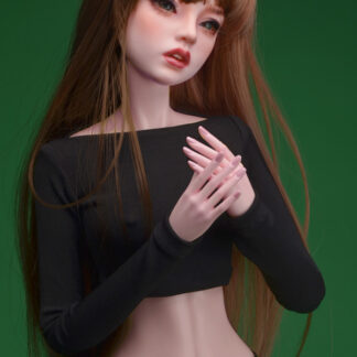 dollmore model f black crop top