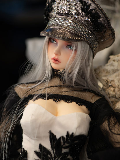 Ingrid Basic - Image 14