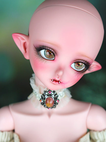 peakswoods lady bee dark elves