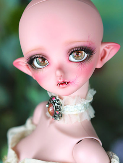 peakswoods lady bee dark elves