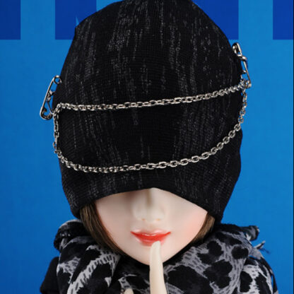dollmore chain vintage beanie