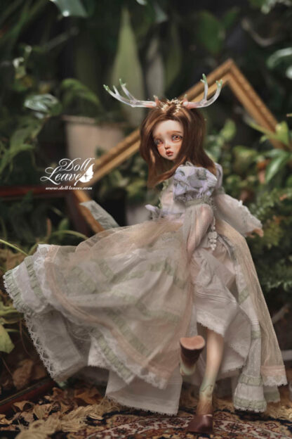 doll leaves msd leilia deer