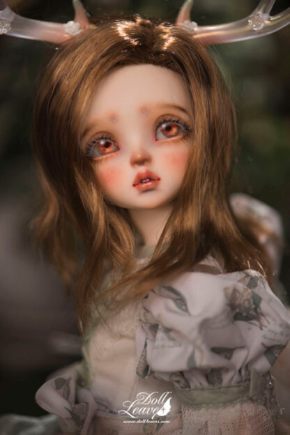 doll leaves msd leilia deer