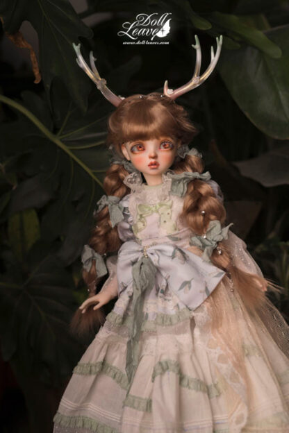 doll leaves msd leilia deer