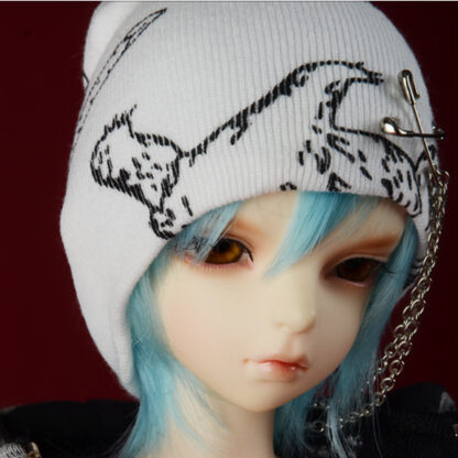 dollmore miro tage white beanie