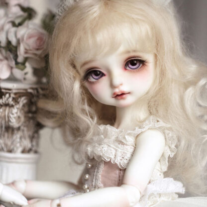 30cm Lorina Girl