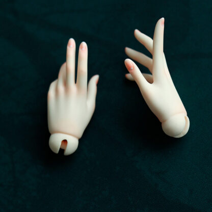 soul doll kid hands d4
