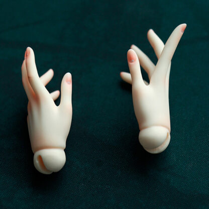 soul doll kid hands d4