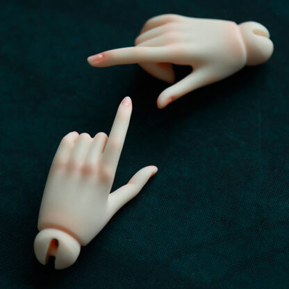 soul doll kid hands d5