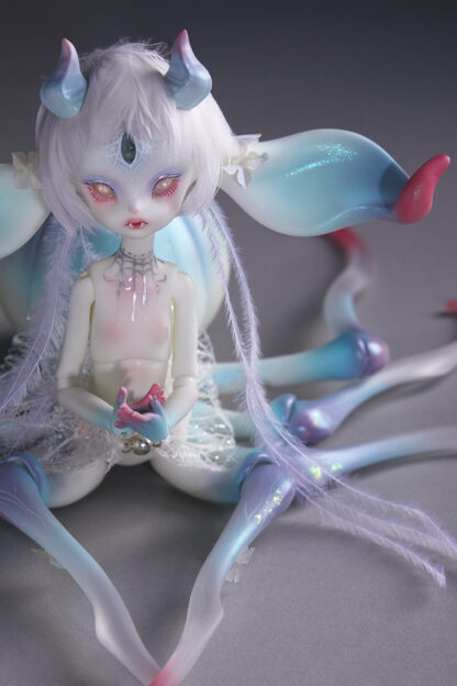 doll chateau spider nieve