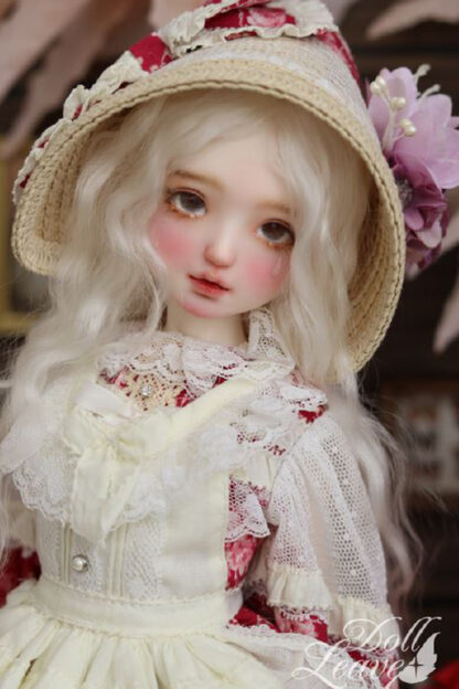 doll leaves msd myth dulcia red elf