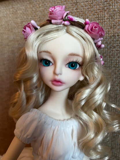 darling darcy doll leaves amara