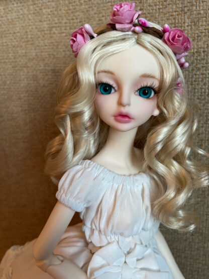 darling darcy doll leaves amara