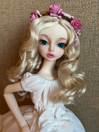 darling darcy doll leaves amara