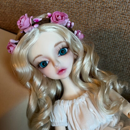 darling darcy doll leaves amara
