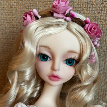 darling darcy doll leaves amara