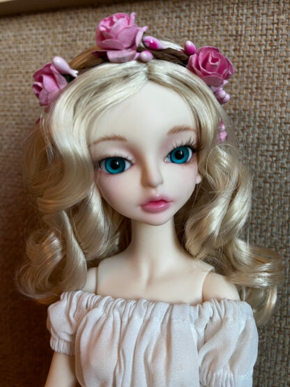 darling darcy doll leaves amara