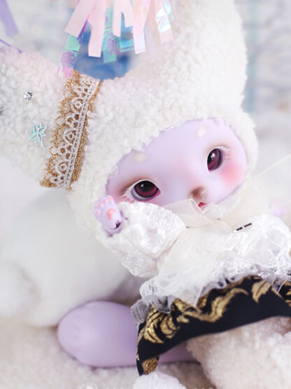 dearmine lincoln snow fox lavender