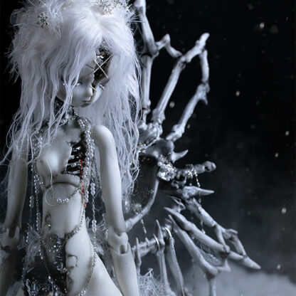 doll chateau elsa eirwen