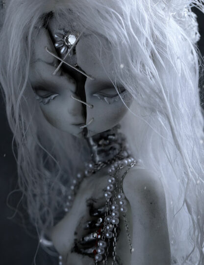 doll chateau elsa eirwen