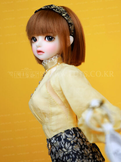 luts model delf larimar