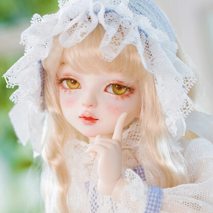 doll leaves luo yi