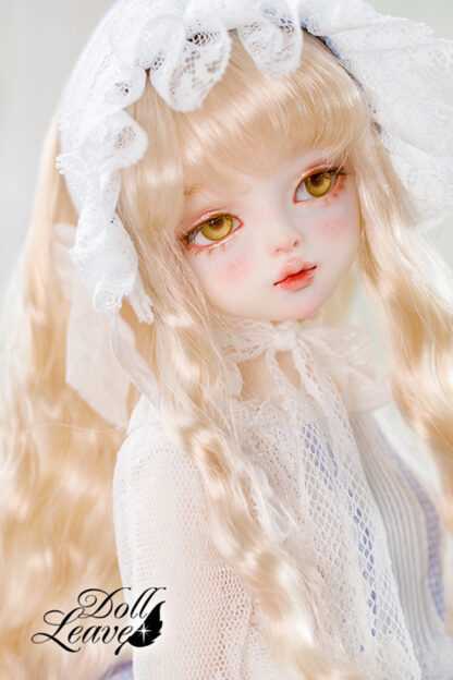 doll leaves luo yi
