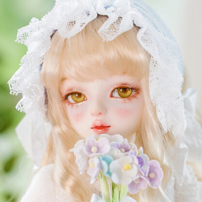 doll leaves luo yi