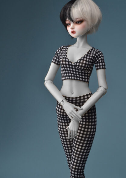 dollmore sd black white check v neck top