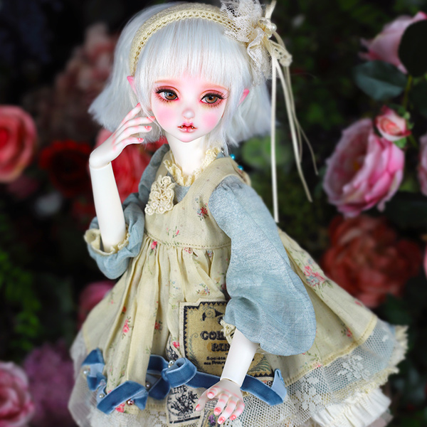 peaks woods little juna dark evlves