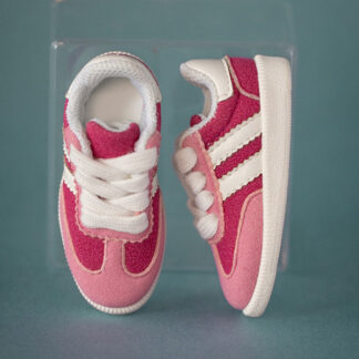 dolly planet stripe sneaks