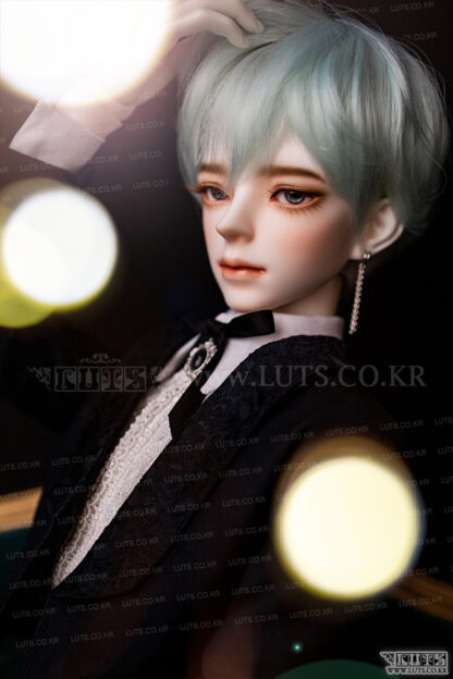 luts senior 65 white