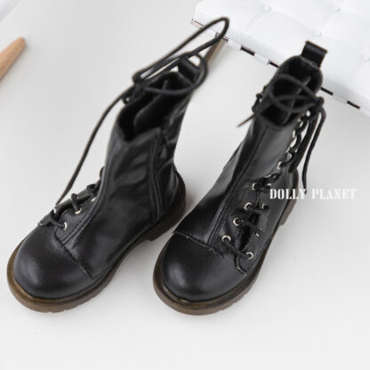 dolly planet thorn boots