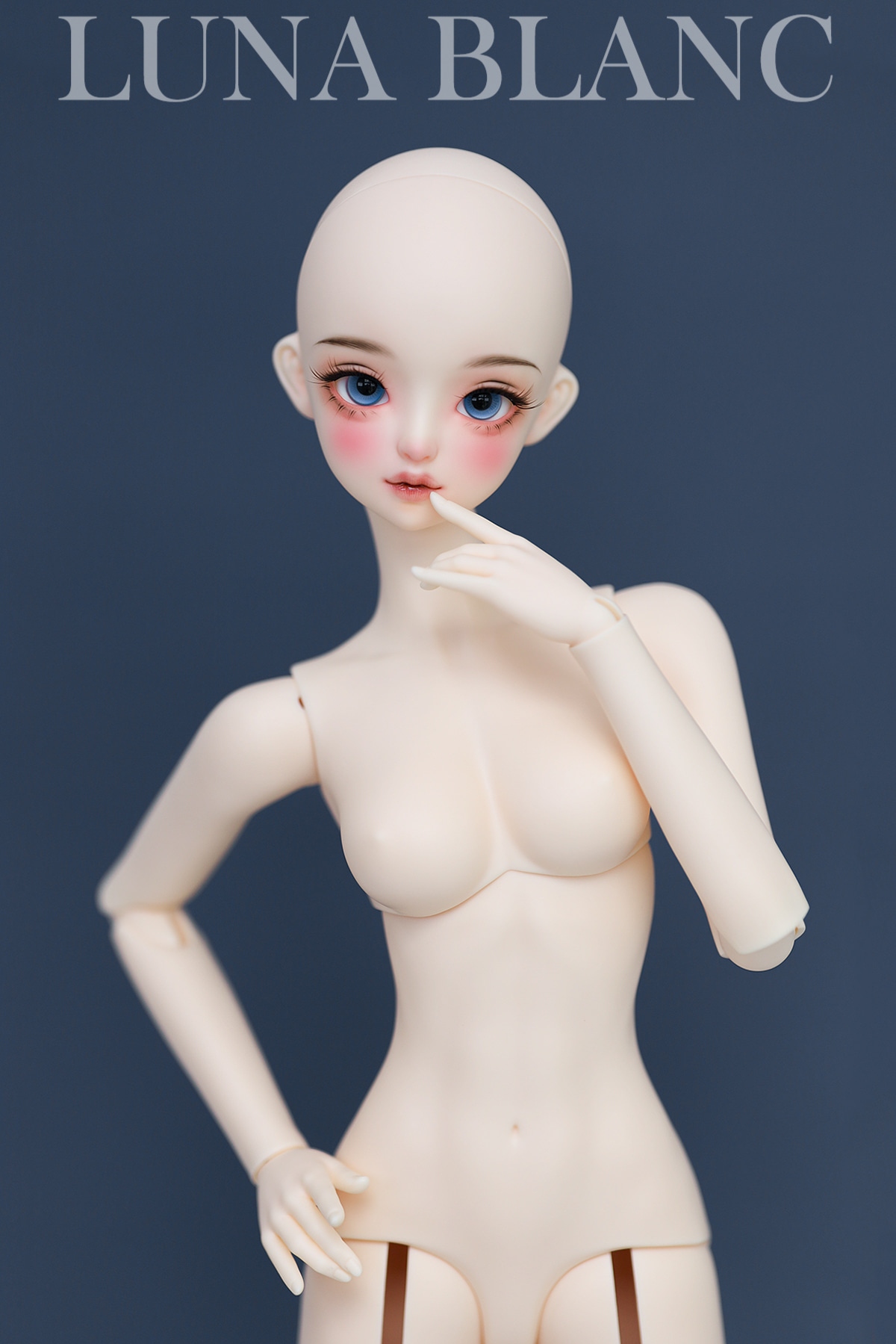 luna blanc nina46 body