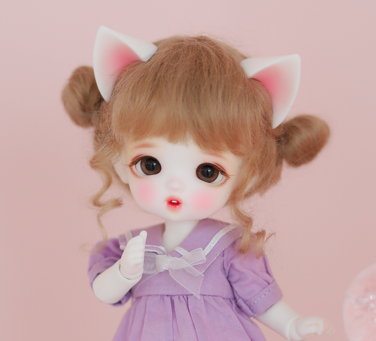 chicabi cat ears