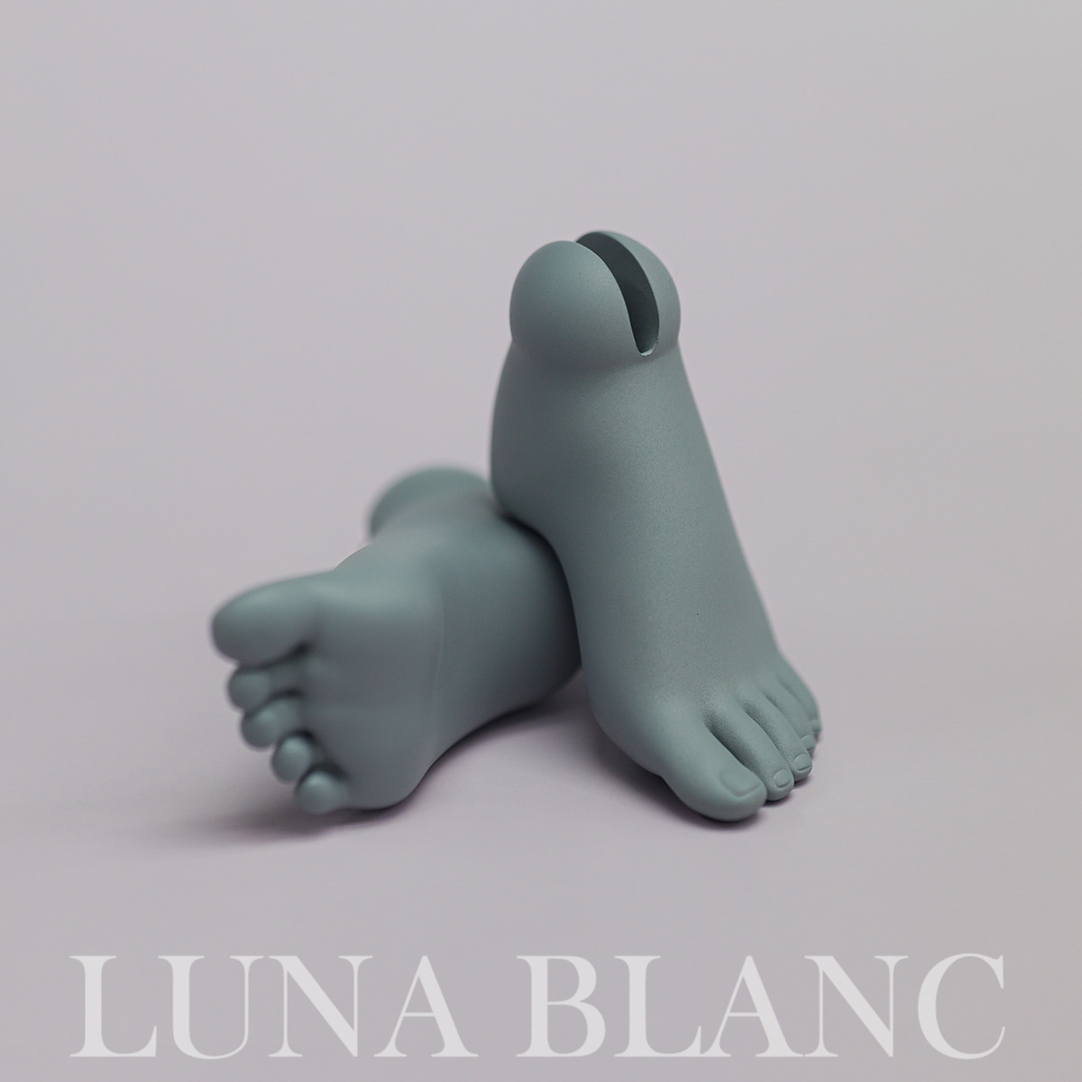 luna blanc nina46 body