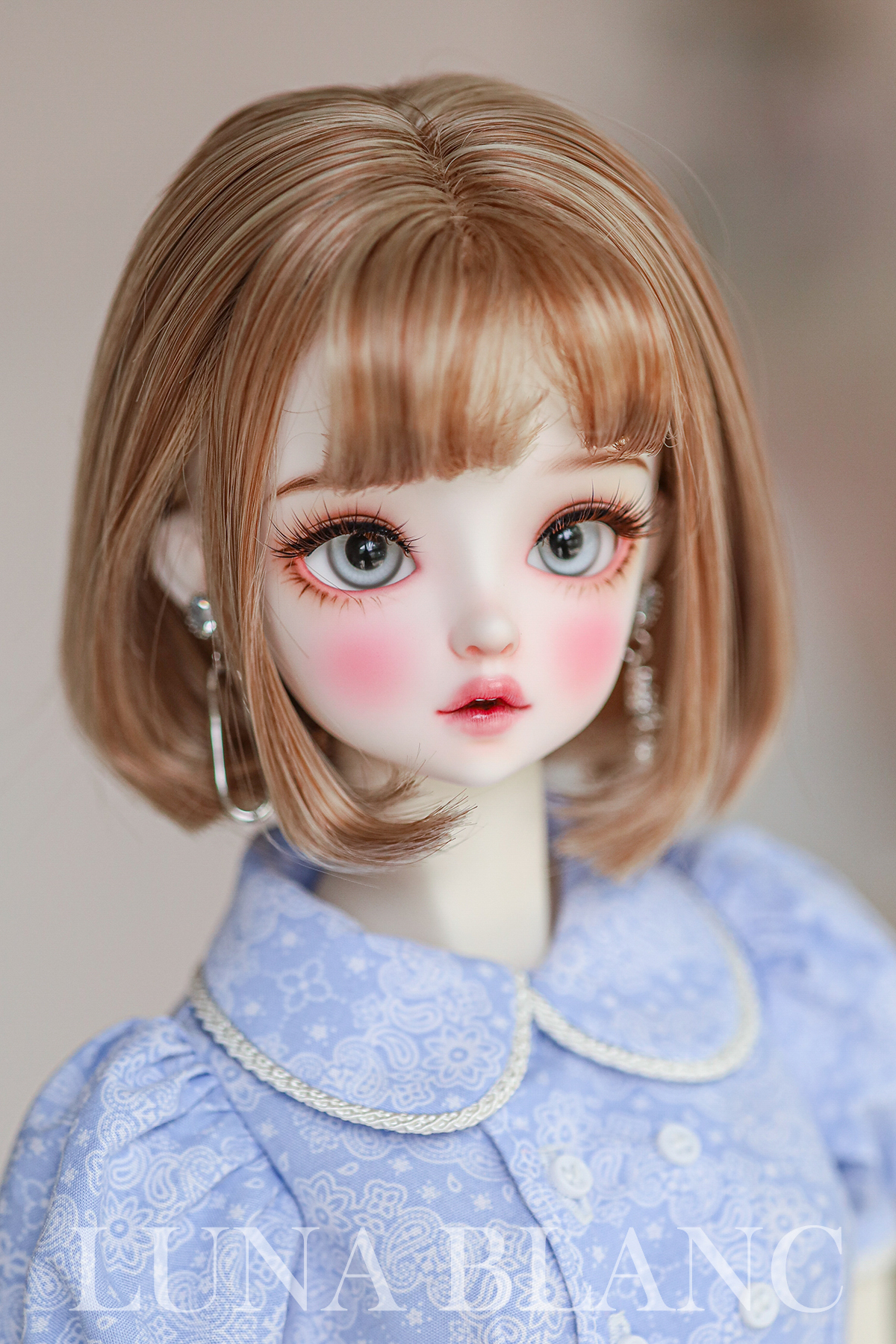 luna blanc 63 yvien