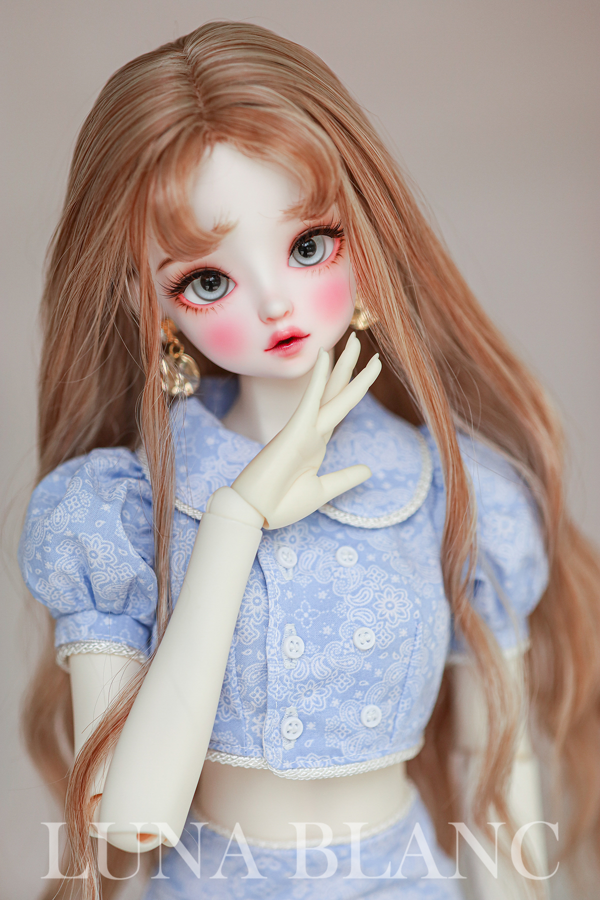 luna blanc 63 yvien