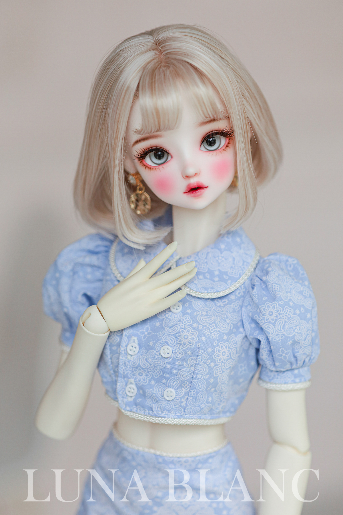 luna blanc 63 yvien