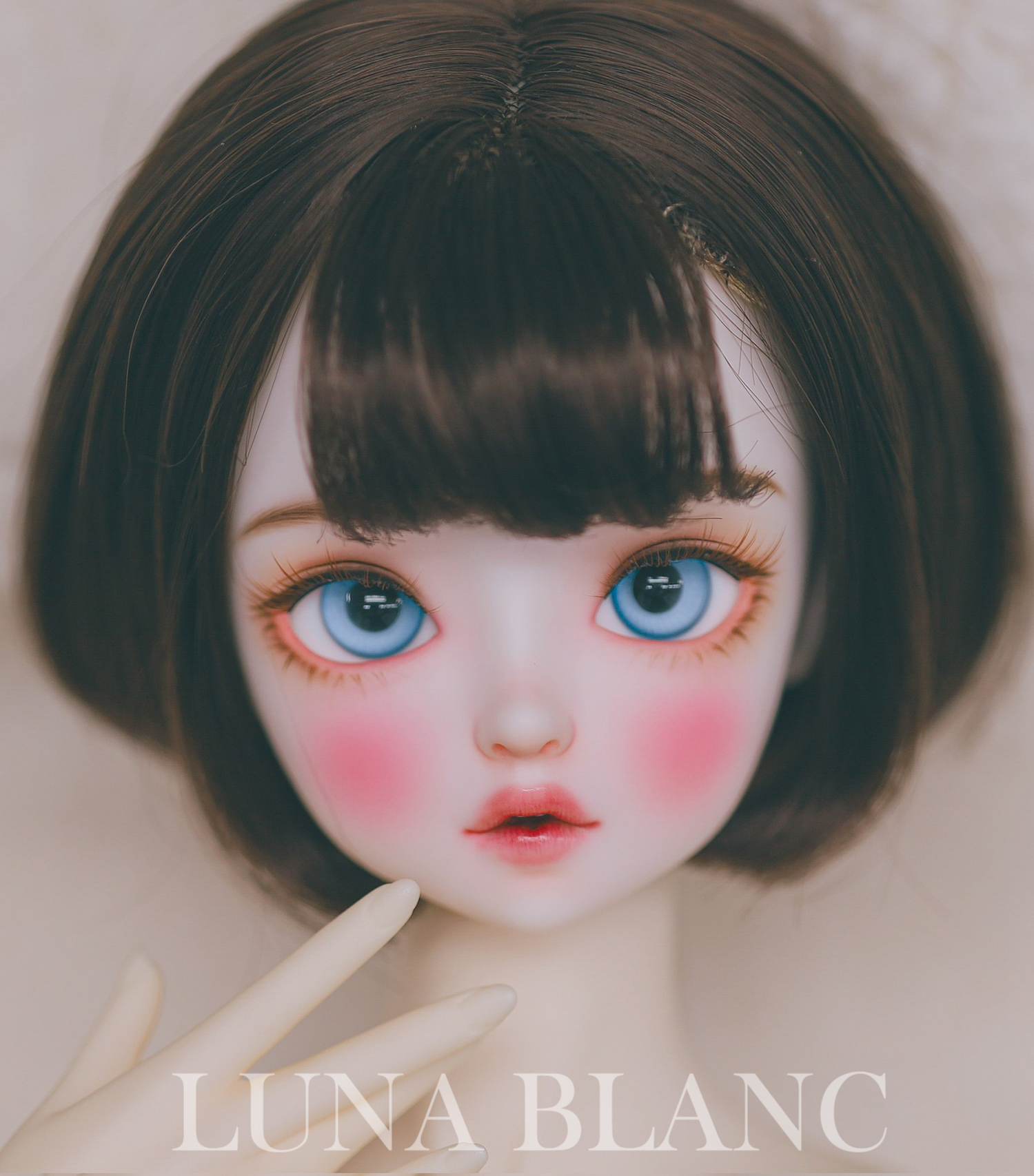 luna blanc 63 yvien